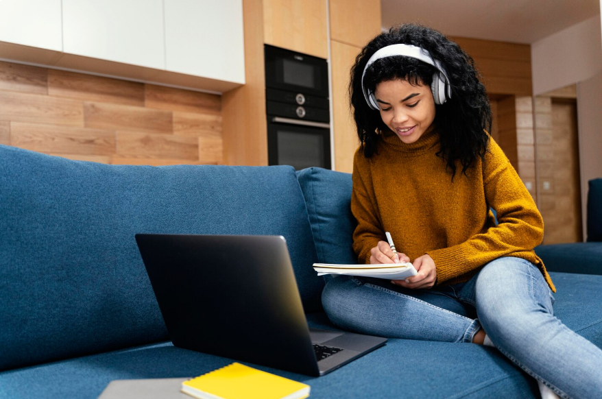 How E Learning Creates Flexible Paths for Knowledge