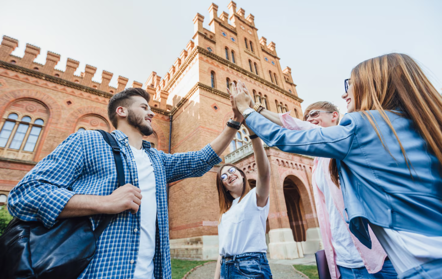 How Study Abroad Opens Doors to Global Learning